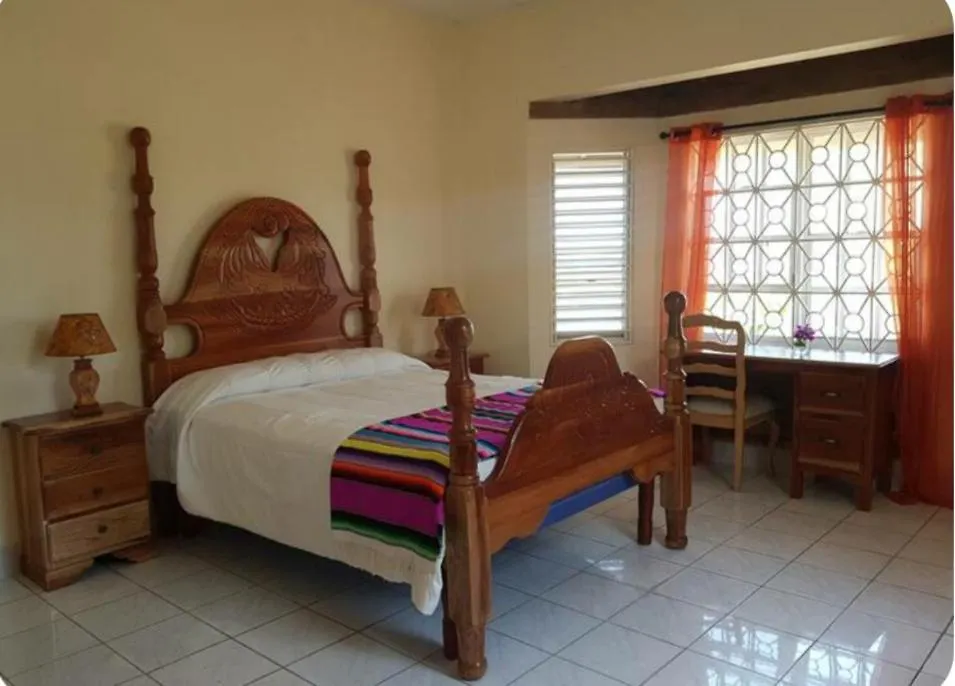 Montego Bay Guesthouse ホームステイ モンテゴ・ベイ